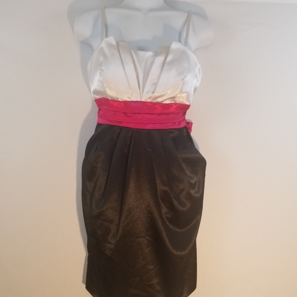 B. Wear Too Byer California Dress Party Prom